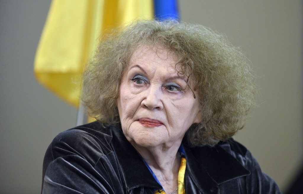 Цікаві факти про Ліну Костенко Цікаві факти про Ліну Костенко